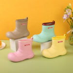 Ultra-light Rubber Children's Rain Boots New Children's Kindergarten Rain Boots Baby Non-slip Soft Soled Rubber Water Shoes - 图片 5