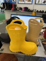 Custom Portable Children's Rain Boots Anti Slip Soft Sole Lightweight Rubber Waterproof Comfortable Rain Shoes Handles Rain Boot - 图片 50